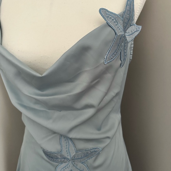 Pretty Little Thing NEW Starfish Detail Cowl Neck Shift Dress - Picture 6 of 9